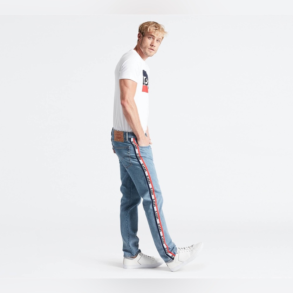 Men’s Levis 501 Sport Slim Taper Jeans - Picture 2 of 9